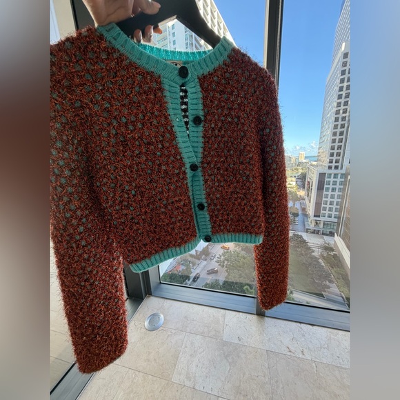 Stylish Brown and Green Women's Sweater - Picture 2 of 3